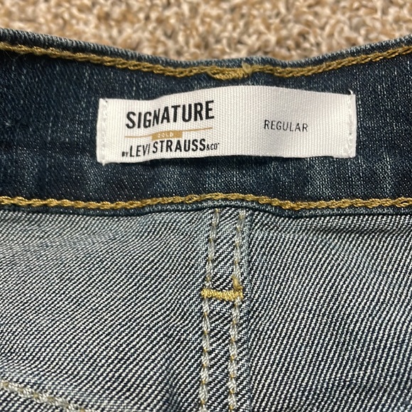 Signature by Levi Strauss & Co mens Regular Straight Fit Jeans. Men’s W29 L30. - Picture 5 of 9